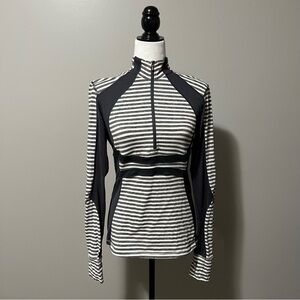 Lululemon Run Hills 1/2 Zip Gray Stripe Long Sleeve Pullover